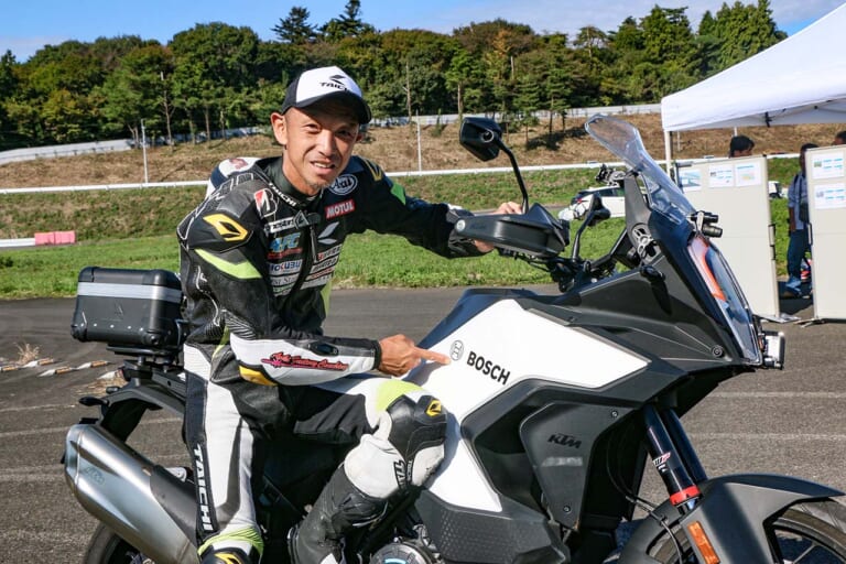 ボッシュ|BOSCH|ABS試乗会|青木宣篤|「転びたくても転べない!」「MotoGPライダーのブレーキ操作を再現!?」ボッシュのABSが30年で物凄い進化をしていた【青木宣篤が解説】