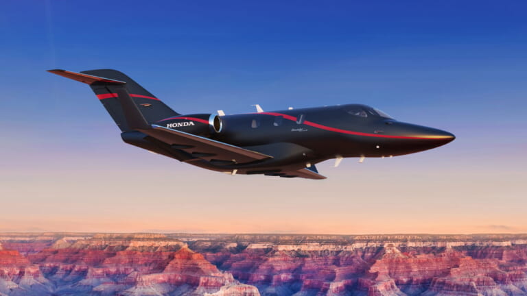 HondaJet Elite Ⅱ 実物大サイズ インテリアモックアップ｜ホンダ“市販予定車”「CB1000F」「CB1000F SE」だっ!! ホンダがジャパンモビリティショー2025の出展概要を発表