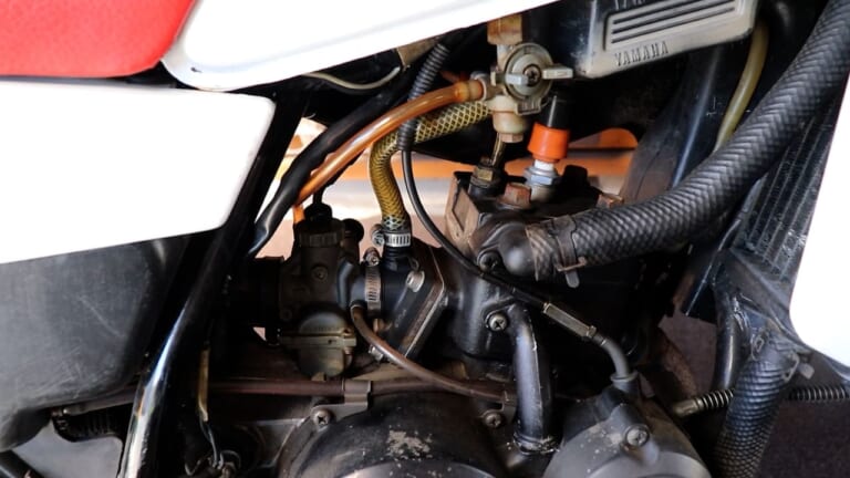 【DIY整備の裏技】レストア革命! 古い”カチカチゴム”を柔らかくしちゃう㊙ケミカル教えます|【DIY整備の裏技】レストア革命! 古い”カチカチゴム”を柔らかくしちゃう㊙ケミカル教えます【ラバゲイン】