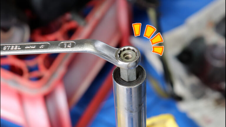 【DIY整備の裏技】専用工具なしで「でっかい六角穴ボルト」を外す方法、教えます|【DIY整備の裏技】専用工具なしで「でっかい六角穴ボルト」を外す方法、教えます