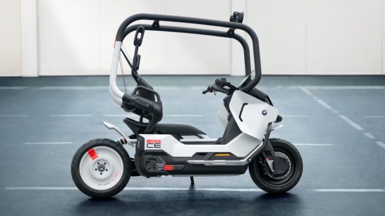 「ヘルメットもプロテクターも不要？」新型コンセプト ビジョンCE【BMW 電動スクーターの進化から紐解き徹底解説】