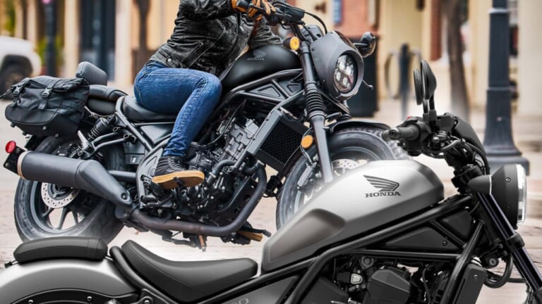 ホンダ新型「レブル300 Eクラッチ」登場！ 「レブル500」「レブル1100」シリーズにも新色【海外】