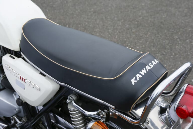 KAWASAKI 500-SS MACH III｜世界最速を目指したカワサキ車の原点：カワサキMACH III / IV【1969～1975】