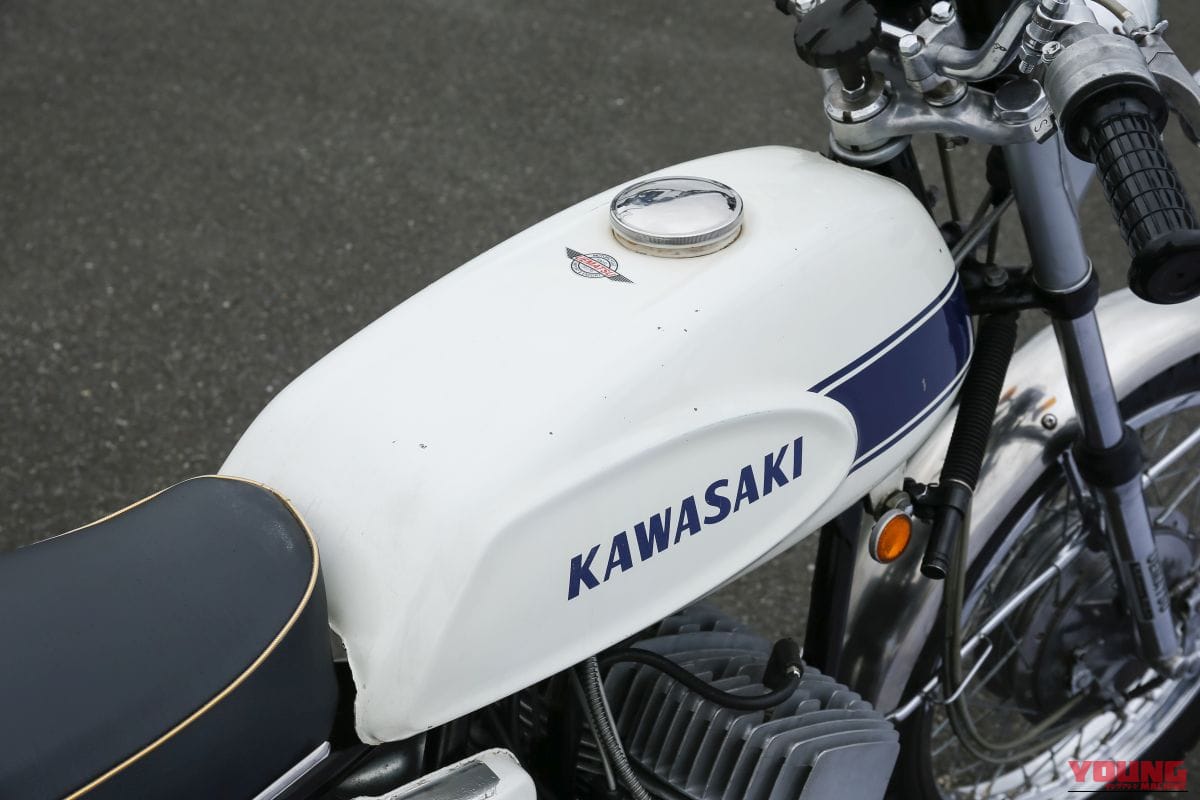 KAWASAKI 500-SS MACH III｜世界最速を目指したカワサキ車の原点：カワサキMACH III / IV【1969～1975】