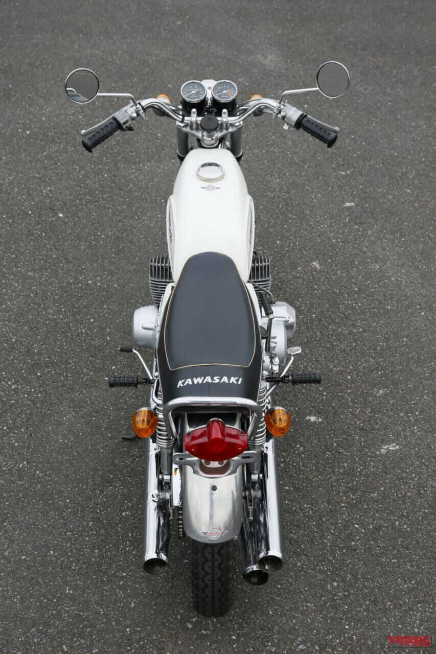 KAWASAKI 500-SS MACH III|世界最速を目指したカワサキ車の原点:カワサキMACH III / IV【1969~1975】