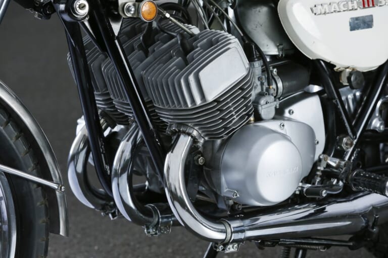KAWASAKI 500-SS MACH III|排気量拡大で王座を維持:カワサキMACH III / IV【1969~1975】各部解説