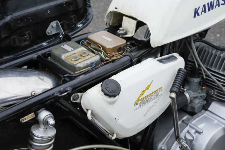 KAWASAKI 500-SS MACH III｜排気量拡大で王座を維持：カワサキMACH III / IV【1969～1975】各部解説