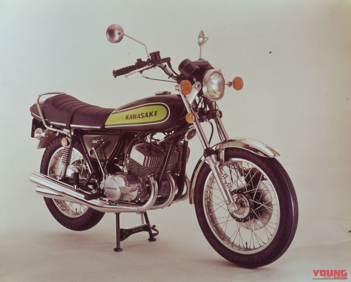 KAWASAKI 500-SS MACH III|カワサキMACHシリーズ【1969~1975】:鮮烈な印象を放った名2スト車の系譜