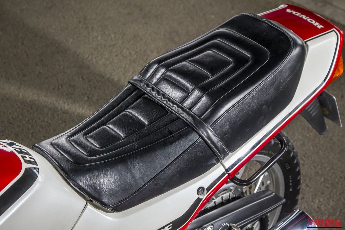 HONDA CBX400F|【昭和名車】ホンダ(HONDA)CBX400F【1981~1984】:第二世代の400ccフォアで激戦区の王座を奪還