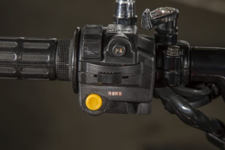 HONDA CBX400F|【昭和名車】ホンダ(HONDA)CBX400F【1981~1984】:第二世代の400ccフォアで激戦区の王座を奪還