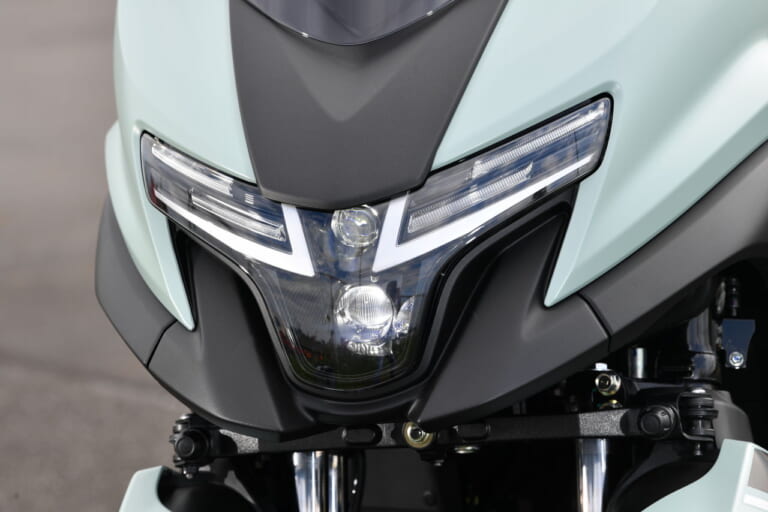 ヤマハ｜トリシティ125｜試乗インプレッション｜【異次元の安定感と制動力で街乗り最強！？】ヤマハ　トリシティ125 2025モデル試乗レポート