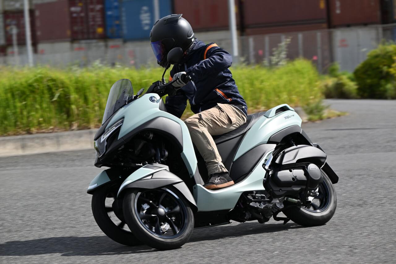 ヤマハ｜トリシティ125｜試乗インプレッション｜【異次元の安定感と制動力で街乗り最強！？】ヤマハ　トリシティ125 2025モデル試乗レポート