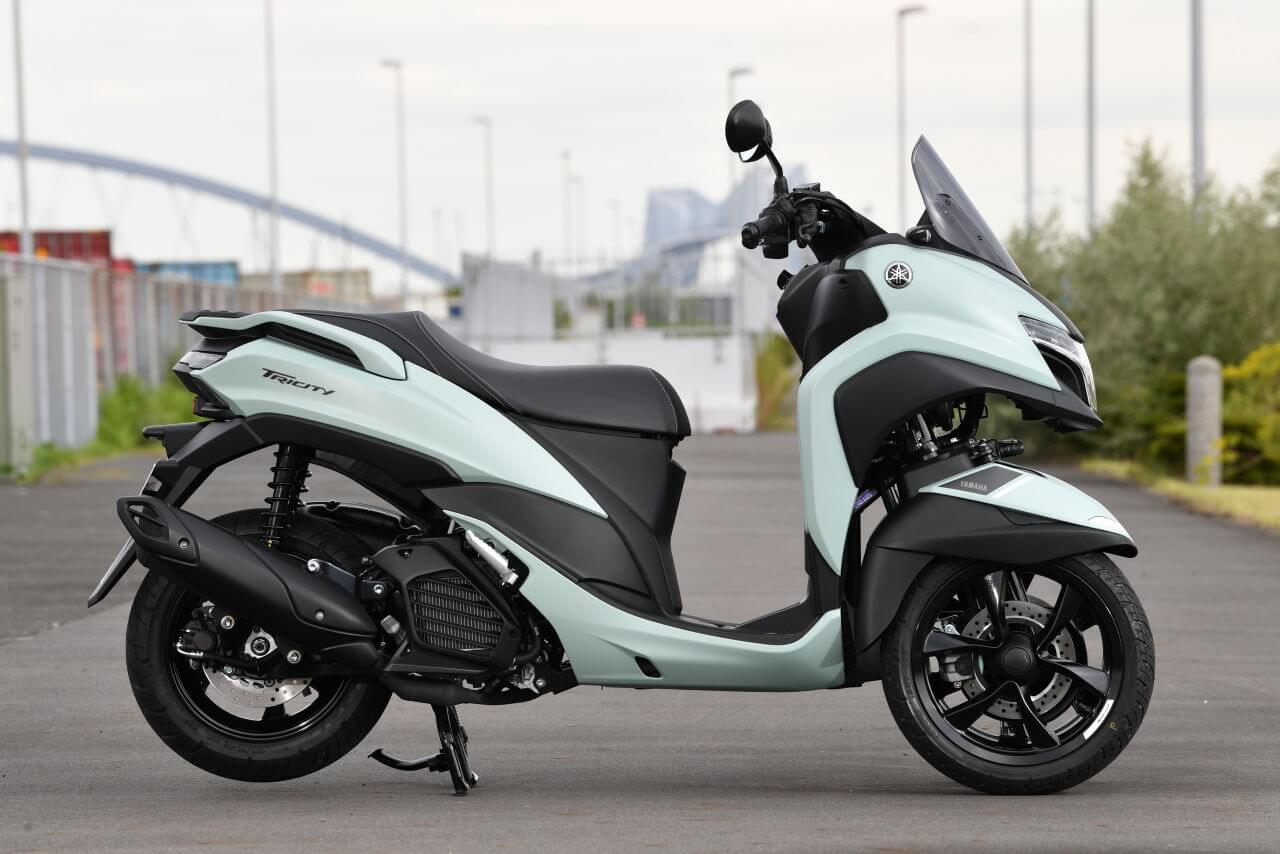 ヤマハ｜トリシティ125｜試乗インプレッション｜【異次元の安定感と制動力で街乗り最強！？】ヤマハ　トリシティ125 2025モデル試乗レポート