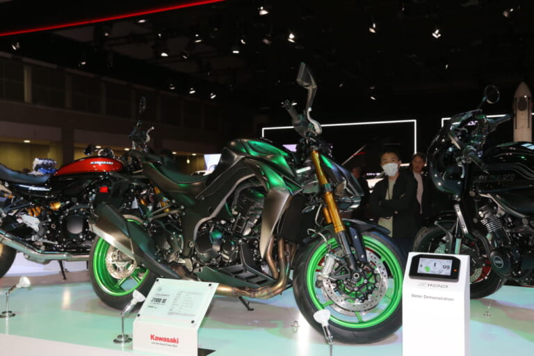 カワサキ|ジャパンモビリティショー2025|【モビショー】60周年を迎える「W」に世界初公開のニューモデル、そして次世代モビリティ…カワサキブースは実に熱かった!!