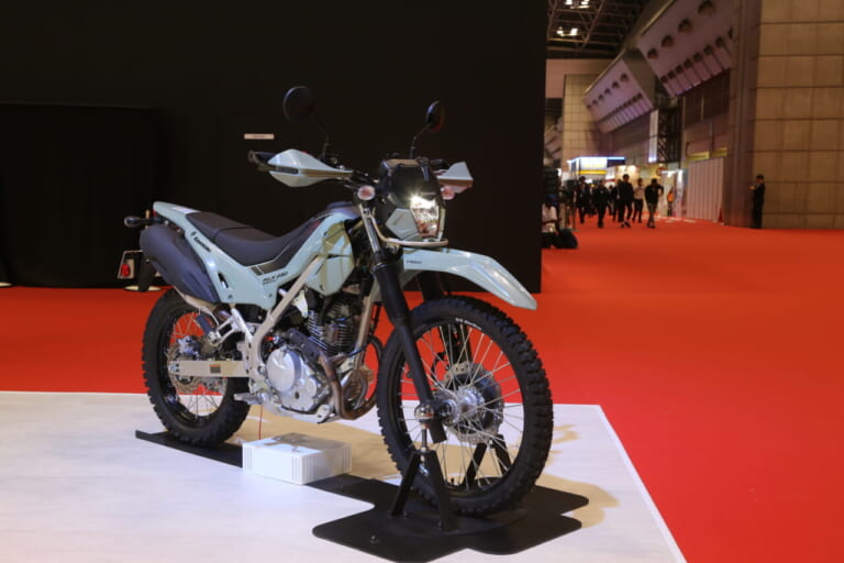 カワサキ｜ジャパンモビリティショー2025｜【モビショー】60周年を迎える「W」に世界初公開のニューモデル、そして次世代モビリティ…カワサキブースは実に熱かった!!