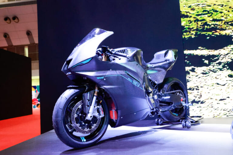 ジャパンモビリティショー|モビショーのモーターサイクルレーシングを探して──懐かしいのから最新までけっこうある!