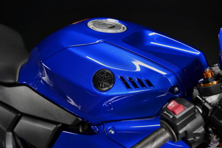 ヤマハ|YZF-R7|北米仕様|2026年モデル|アメリカンな独自カラー! ヤマハ新型「YZF-R7」が北米でも発表、70周年記念カラーと合わせて全4色ラインナップ