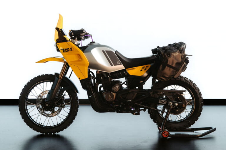 BSA｜サンダーボルト｜普通二輪免許で乗れるBSA！ 新型アドベンチャー「サンダーボルト」は水冷単気筒に左右非対称デザインを採用【EICMA】