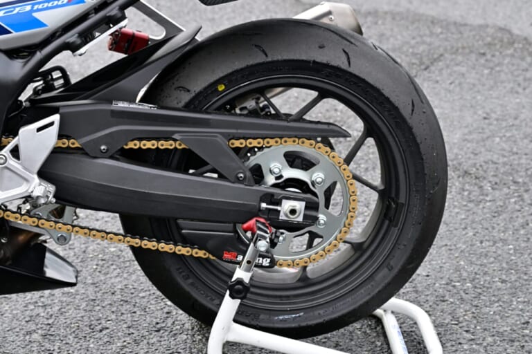 CB1000F｜ホンダCB1000Fカスタム術：鉄馬レーサーを丸山浩が解説【CB1000ホーネットやCBR1000RR-R用パーツを流用】