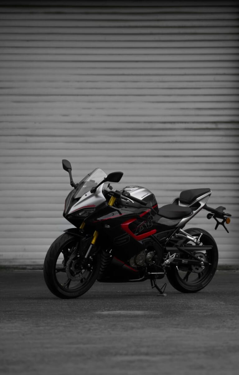 QJMOTOR｜SRK125R｜「小さくても本格。#街乗りスポーツ、SRK125R」QJ LOVER Kayo MOTOR Column