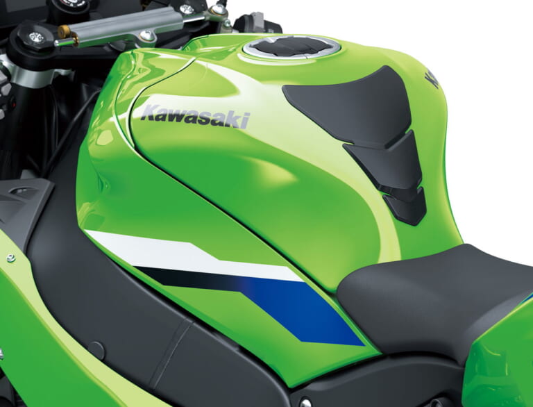 カワサキ|ニンジャZX-10R|北米仕様|カワサキ新型「ニンジャZX-10R/RR」登場! ダウンフォース25%向上の大型ウイングレットやTFTメーターを新採用【海外】