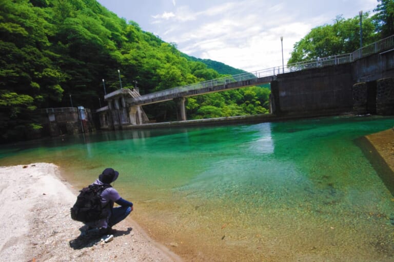 R1300GSで西丹沢｜BMW R1300GSで秘境探訪 〜青き空、碧き大地の西丹沢を走る〜