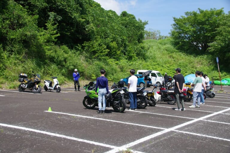 高校生のバイク通学問題｜伊豆半島の学校／保護者の声に応えた原付バイク安全運転講習会