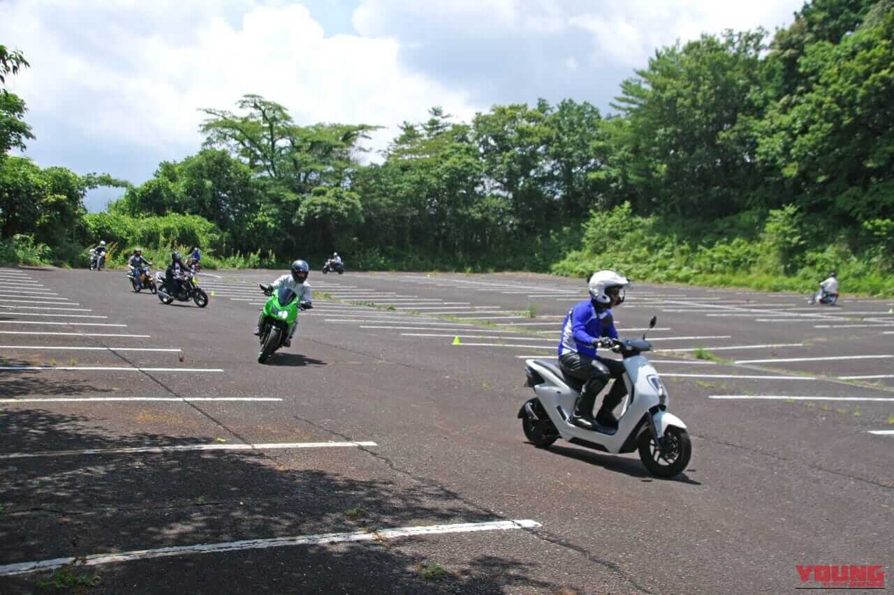 伊豆半島の学校/保護者の声に応えた原付バイク安全運転講習会