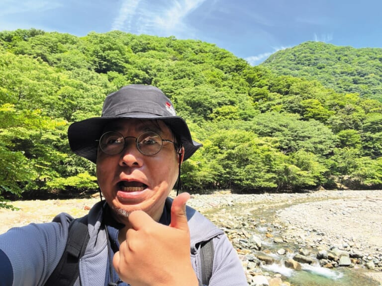 R1300GSで西丹沢｜BMW R1300GSで秘境探訪 〜青き空、碧き大地の西丹沢を走る〜