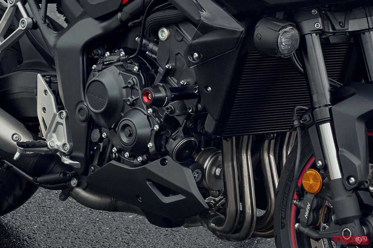 ホンダ｜CB1000GT｜欧州仕様｜2026年モデル｜ホンダが新型スポーツツアラー「CB1000GT」を発表！ 電サス＆IMUを装備するハイテク仕様【EICMA】