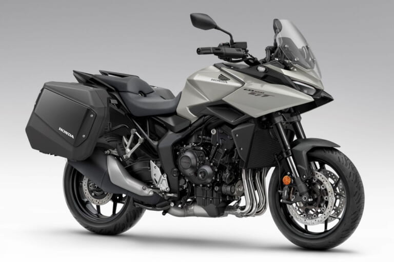 ホンダ｜CB1000GT｜欧州仕様｜2026年モデル｜ホンダが新型スポーツツアラー「CB1000GT」を発表！ 電サス＆IMUを装備するハイテク仕様【EICMA】