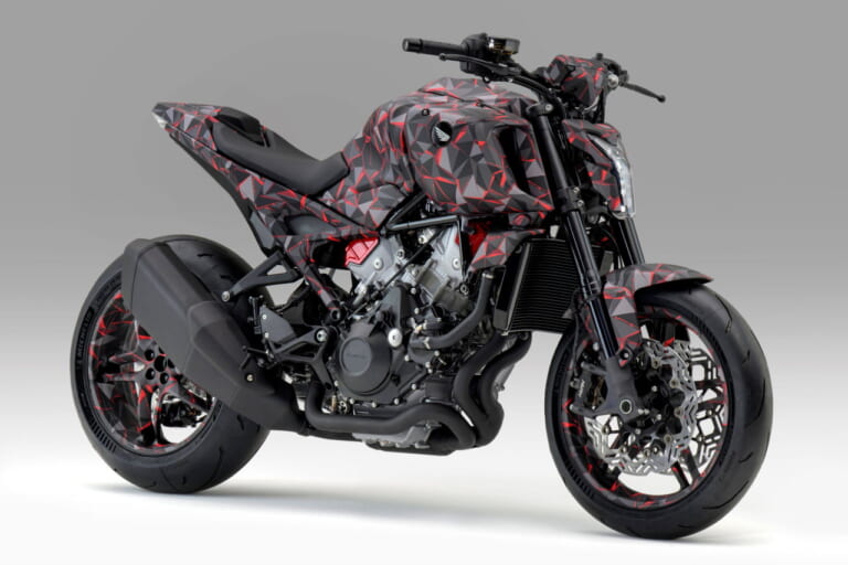 ホンダ|V3R 900 E-コンプレッサー プロトタイプ|EICMA 2025|1200ccエンジンに匹敵?! ホンダが「V3R 900 E-コンプレッサー プロトタイプ」を発表! 電動過給のV型3気筒エンジンがスリムな車体を実現