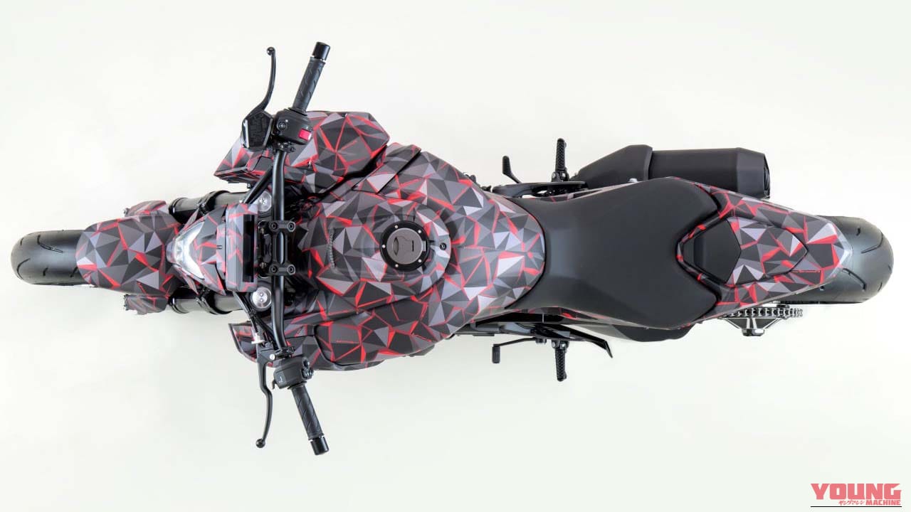 |1200ccエンジンに匹敵?! ホンダが「V3R 900 E-コンプレッサー プロトタイプ」を発表! 電動過給のV型3気筒エンジンがスリムな車体を実現【EICMA】