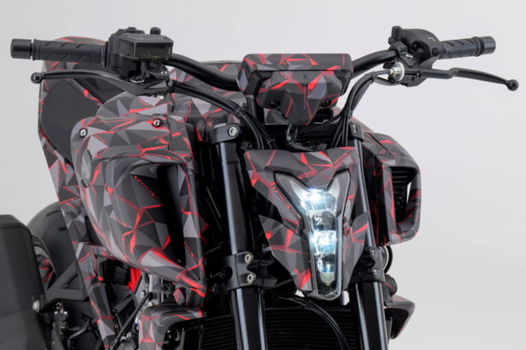 ホンダ|V3R 900 E-コンプレッサー プロトタイプ|EICMA 2025|1200ccエンジンに匹敵?! ホンダが「V3R 900 E-コンプレッサー プロトタイプ」を発表! 電動過給のV型3気筒エンジンがスリムな車体を実現