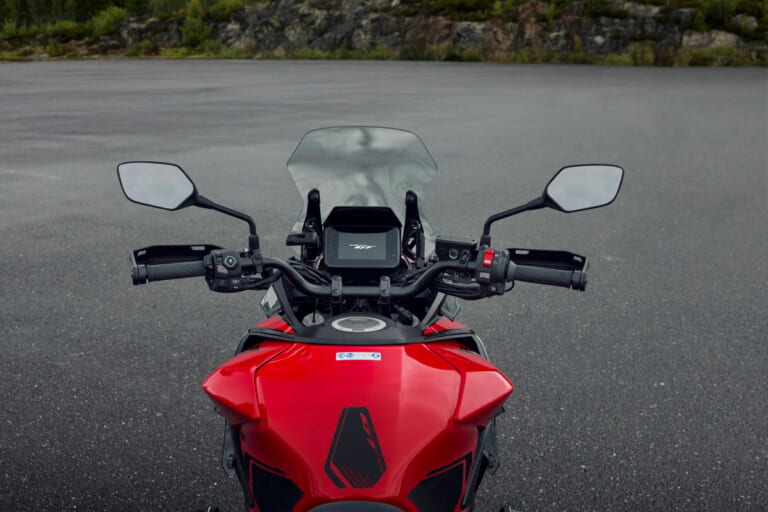 ホンダ|CB1000GT|欧州仕様|2026年モデル|ホンダが新型スポーツツアラー「CB1000GT」を発表! 電サス&IMUを装備するハイテク仕様【EICMA】