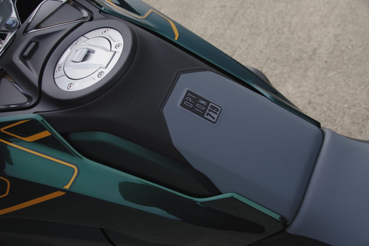 R1300GSで西丹沢｜BMW R1300GSで秘境探訪 〜青き空、碧き大地の西丹沢を走る〜