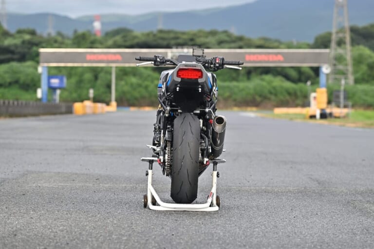 CB1000F｜ホンダCB1000Fカスタム術：鉄馬レーサーを丸山浩が解説【CB1000ホーネットやCBR1000RR-R用パーツを流用】