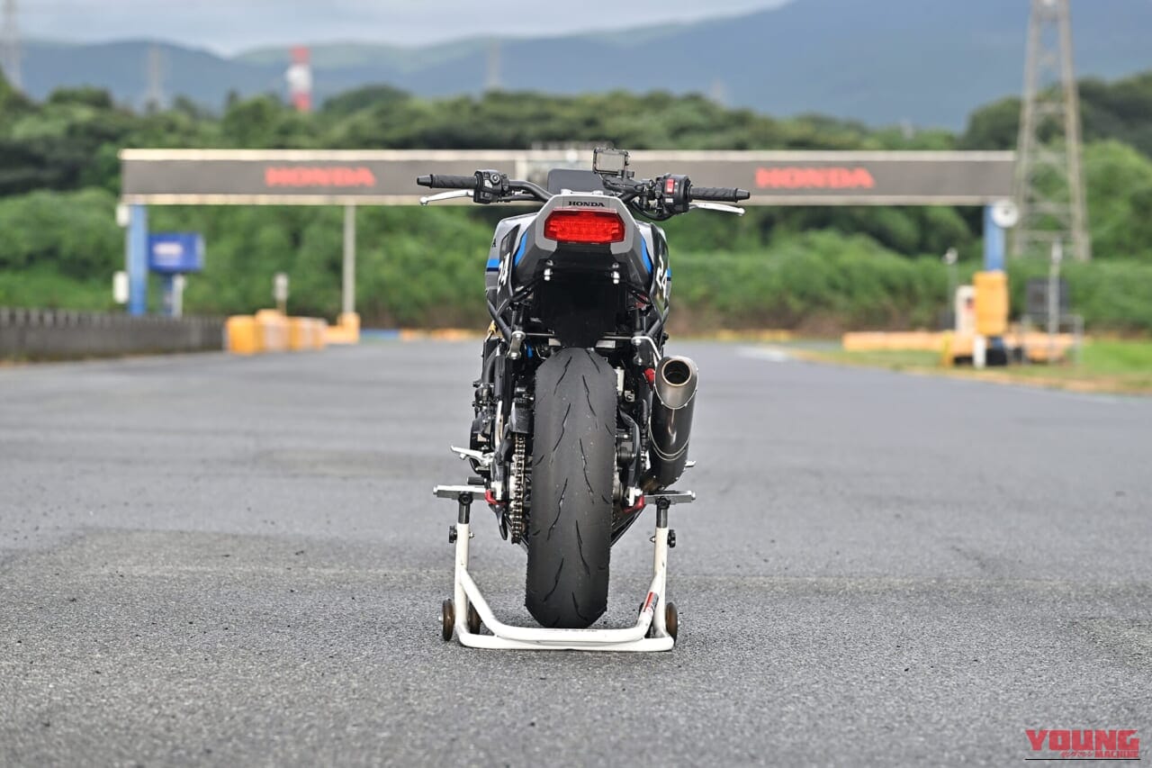 CB1000F|ホンダCB1000Fカスタム術:鉄馬レーサーを丸山浩が解説【CB1000ホーネットやCBR1000RR-R用パーツを流用】