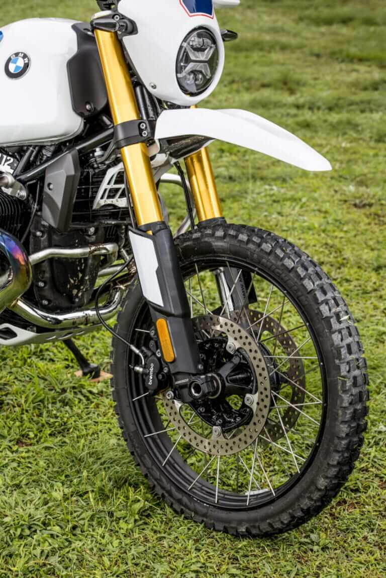 R12G/S｜【新型試乗】BMW R12G/Sスポーツ試乗インプレッション〜レトロなナリに似合わぬ高いオフロード性能〜