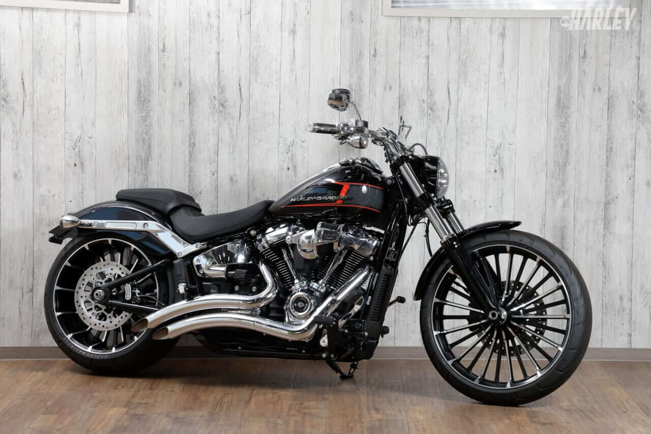 ハーレーダビッドソン｜Softail Breakout 117 FXBR1920 2024｜お気に入りのハーレーを見つけたい。ハーレー専門「Beat&C 世田谷店」ナンバーワンに注目!