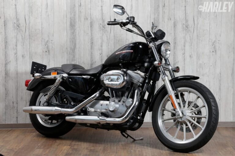 ハーレーダビッドソン｜Sportster 883 Low XL883L 2006｜お気に入りのハーレーを見つけたい。ハーレー専門「Beat&C 世田谷店」ナンバーワンに注目!