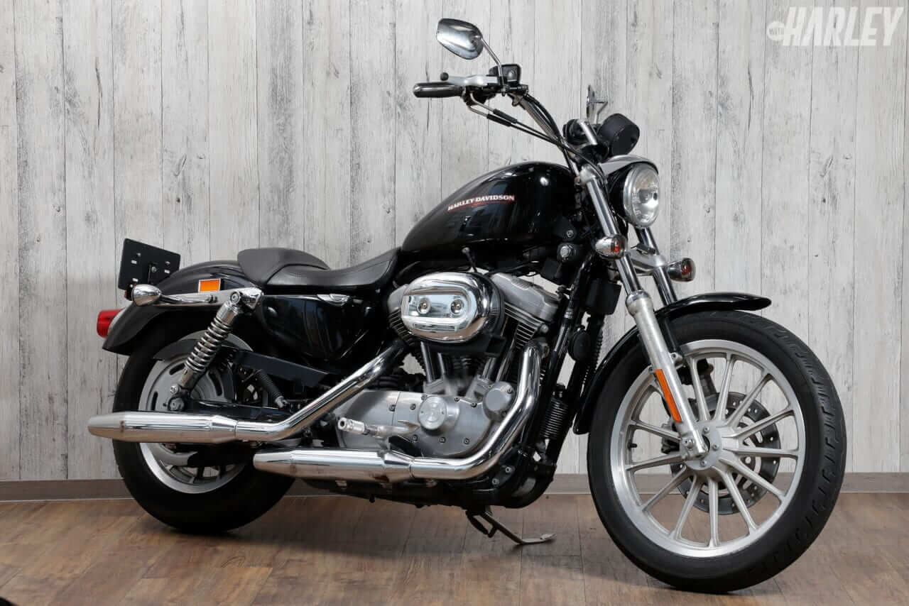 ハーレーダビッドソン｜Sportster 883 Low XL883L 2006｜お気に入りのハーレーを見つけたい。ハーレー専門「Beat&C 世田谷店」ナンバーワンに注目!