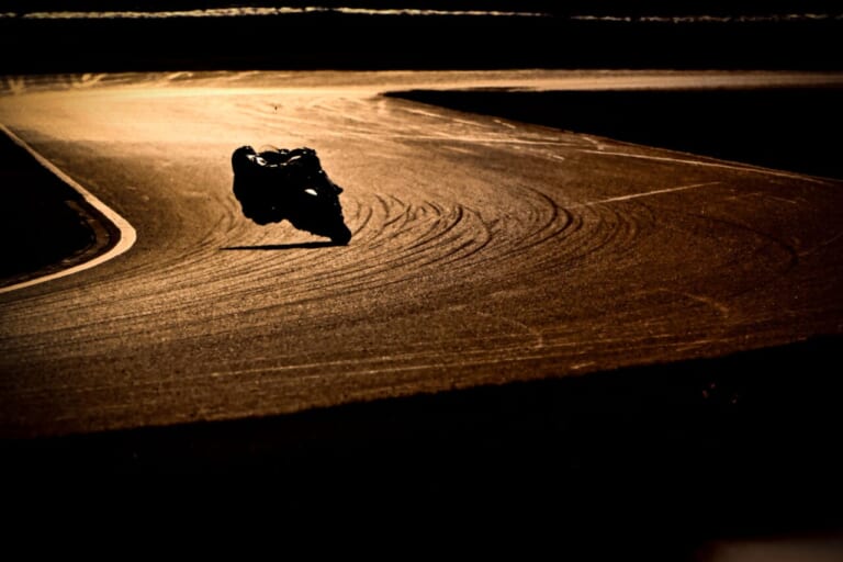 DUNLOP Racing Team with YAHAGI|長島哲太|結果が出始めた2年目、最後の苦戦……勝負の3年目へ進化を誓う──ファインダー越しに見た長島哲太×ダンロップの挑戦2025