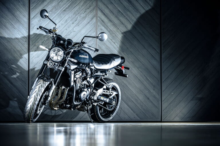 カワサキ|Z900RSブラックボールエディション|2026年モデル|カワサキ新型「Z900RSブラックボールエディション」「Z900RS SE」を実車撮影!! ディテールを解説する!