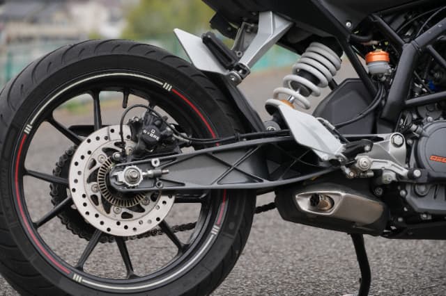 シュアラスターLOOPパワーショット×KTM・200DUKE｜シュアラスターLOOPパワーショット「ザ・体感!!」KTM200デューク編