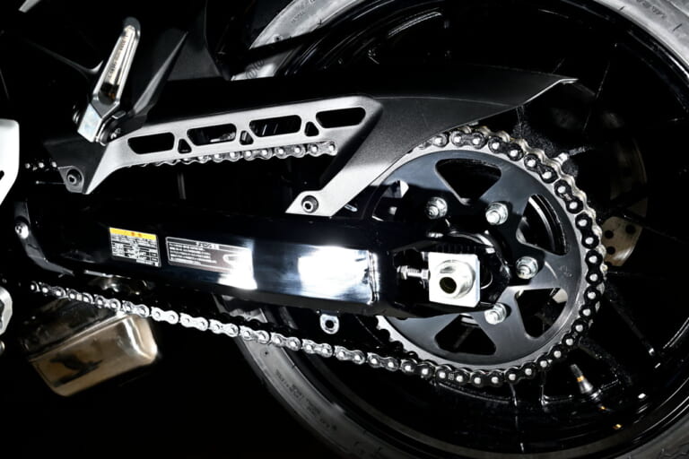 カワサキ|Z900RSブラックボールエディション|2026年モデル|カワサキ新型「Z900RSブラックボールエディション」「Z900RS SE」を実車撮影!! ディテールを解説する!