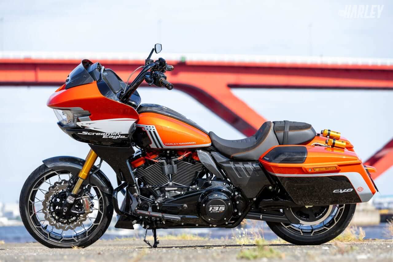 ハーレーダビッドソン｜2024 FLTRXSE CVO ROADGLIDE｜HD神戸カスタム｜【排気量はなんと2212cc】バガーレーサー譲りのビッグトルク＆強力な足まわり! ハーレーカスタム新潮流の衝撃