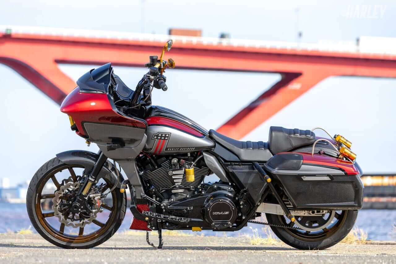 ハーレーダビッドソン｜2019 FLTRXSE CVO ROADGLIDE｜HD神戸カスタム｜【排気量はなんと2212cc】バガーレーサー譲りのビッグトルク＆強力な足まわり! ハーレーカスタム新潮流の衝撃