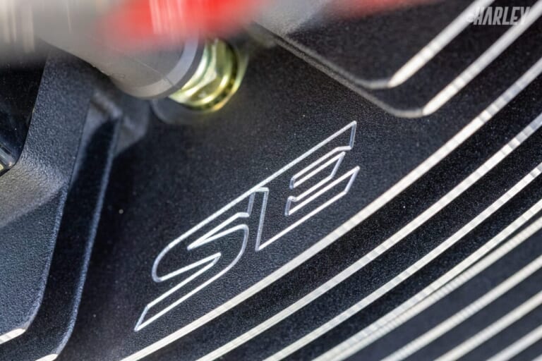 ハーレーダビッドソン|2019 FLTRXSE CVO ROADGLIDE|HD神戸カスタム|【排気量はなんと2212cc】バガーレーサー譲りのビッグトルク&強力な足まわり! ハーレーカスタム新潮流の衝撃