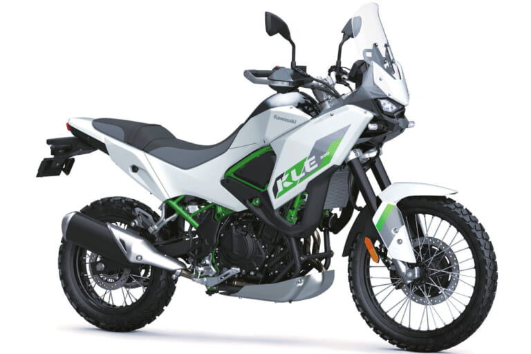 カワサキ｜KLE500｜輸出仕様｜2026年モデル｜【新型発表】カワサキ(KAWASAKI)新型アドベンチャー「KLE500」を発表！ 上位版「KLE500 SE」はTFTメーターや大型スクリーンも装備〈海外〉